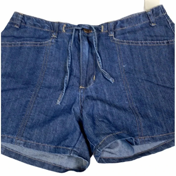 OLD NAVY NWT GIRLS JEAN SHORTS SIZE 16 - Picture 2 of 4